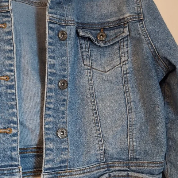 Jean jacket - Picture 5 of 6